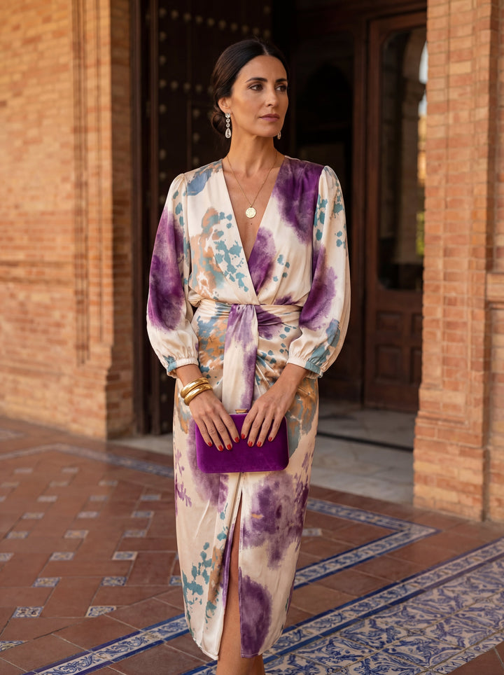 DIANA | ELEGANT V-NECK DRESS