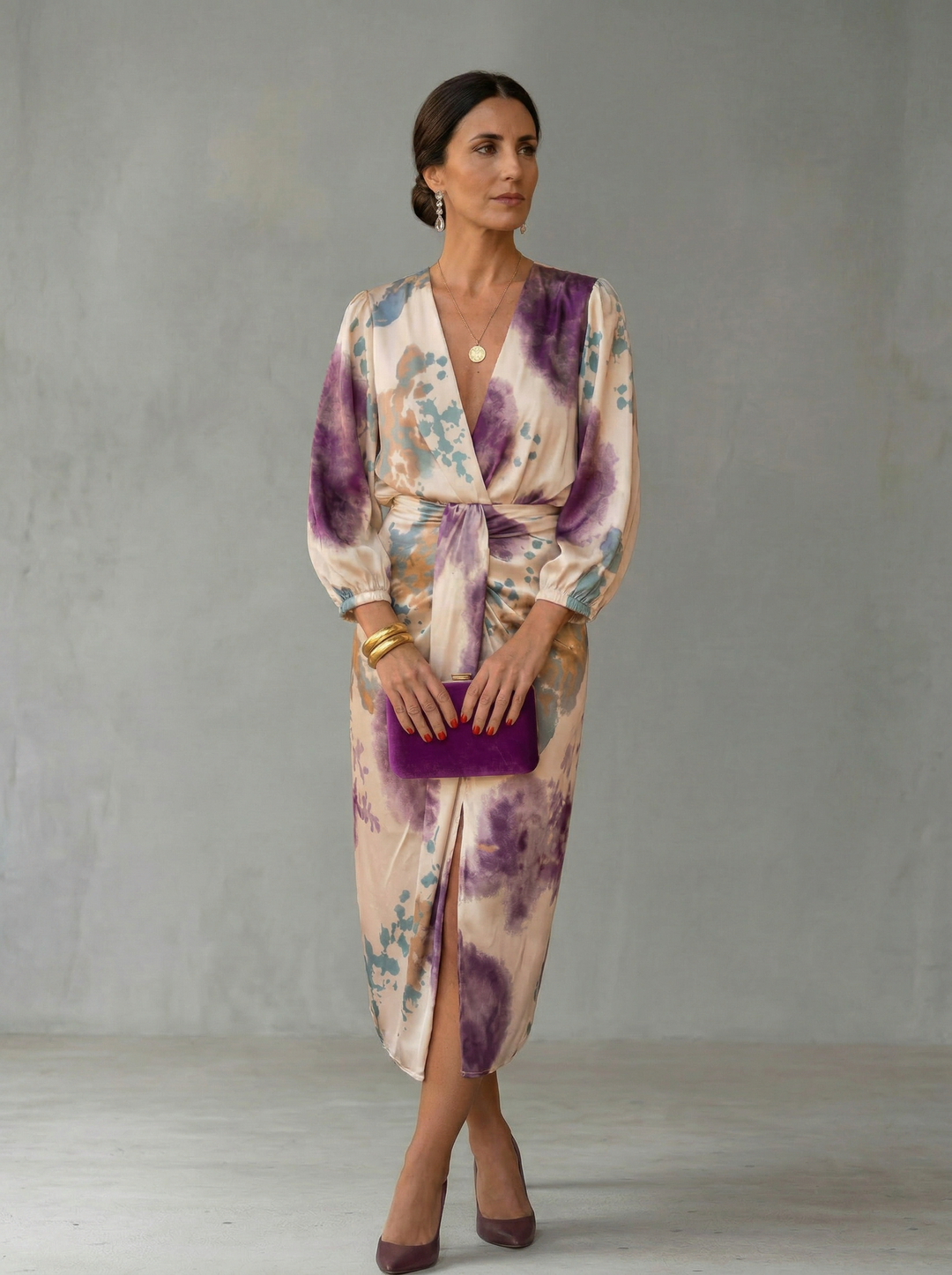 DIANA | ELEGANT V-NECK DRESS