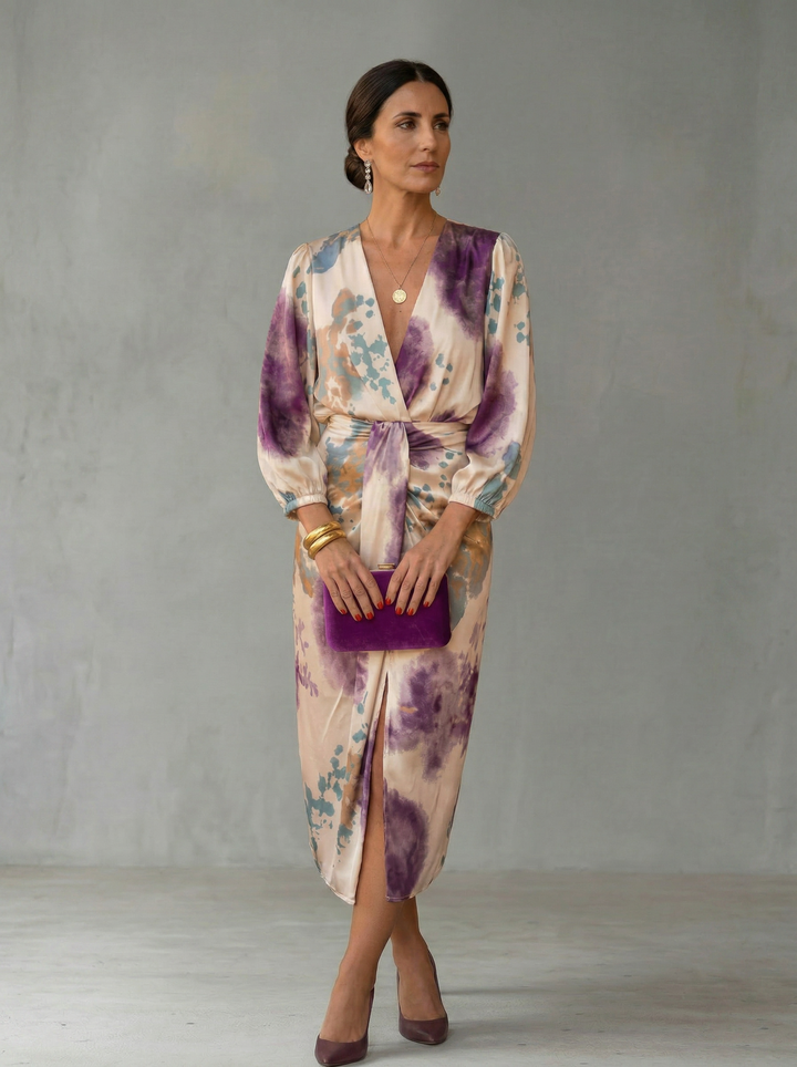 DIANA | ELEGANT V-NECK DRESS